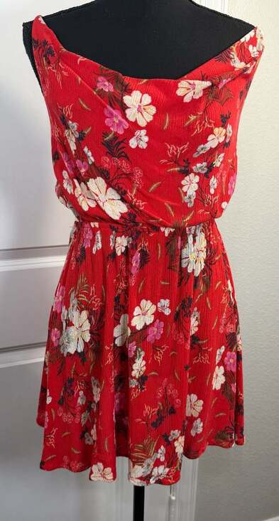 O'Neill Dresses & Skirts - O'Neill Red Floral Cowl Neck Mini Dress Size M